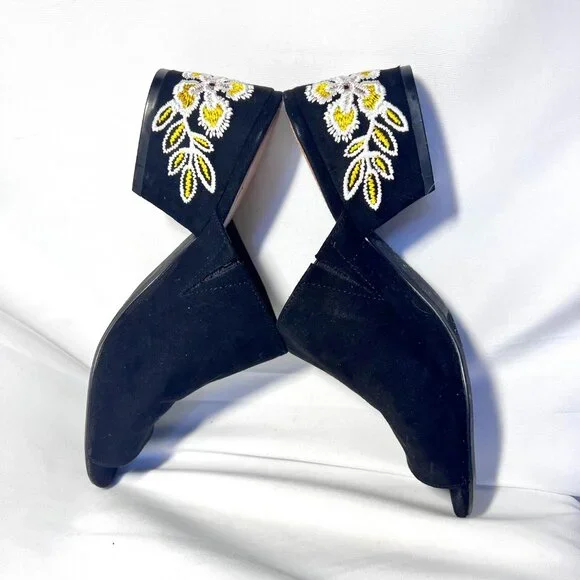 Restricted Women's Slip On Block 2 1/2" Heels-Black Floral Embroidered-Open Toe - Picture 2 of 16